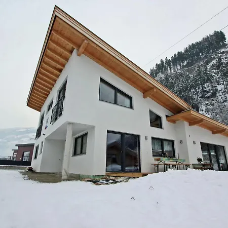 Steinfeld Close To The Lift Holiday home Zell am Ziller